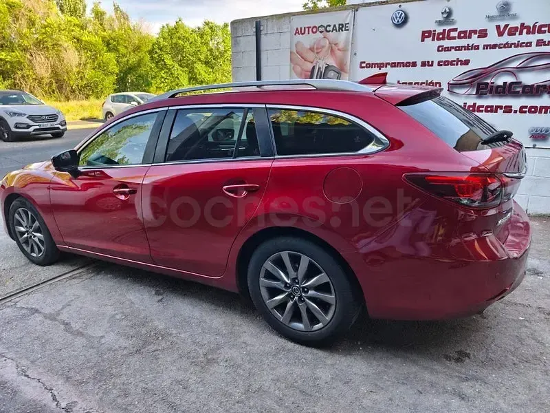 Usado Mazda 6 150 CV (110 kW) 2018 Granate Familiar
