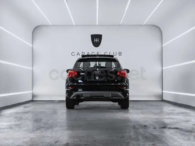 Usado Audi Q2 Sport 116 HP (85 kW) 2018 Preto SUV