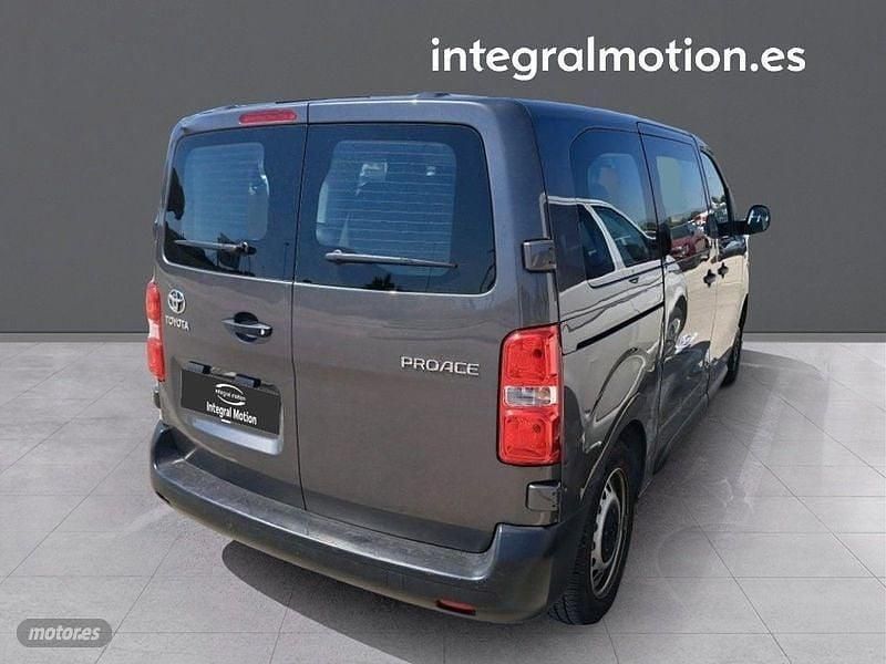 Usado Toyota Proace Verso City 120 CV (88 kW) 2022 Marrón Familiar