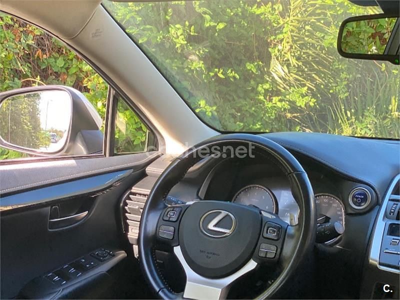 Usado Lexus NX300h Business Edition 197 CV (144 kW) 2019 Blanco SUV