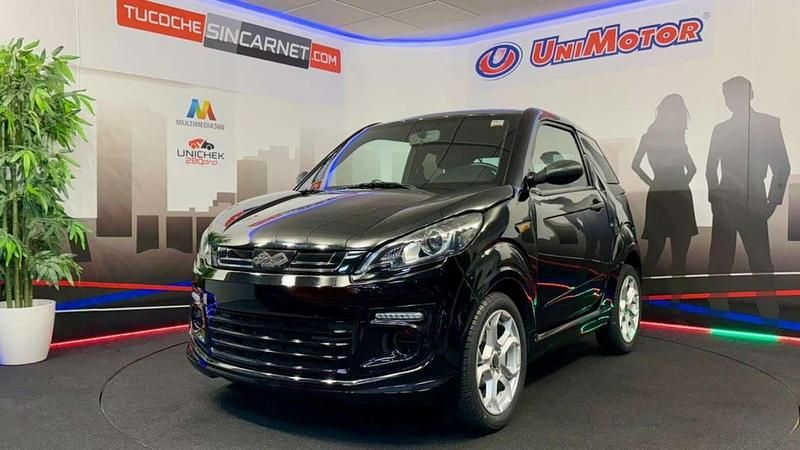 Usado Ligier JS60 11 CV (8 kW) 2022 Negro Utilitario