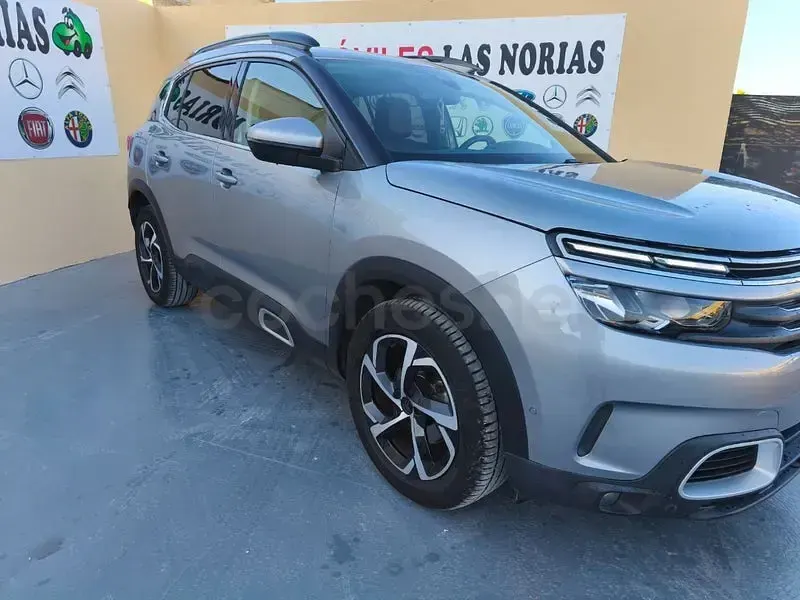 Usado Citroën C5 Aircross Comfort 177 CV (130 kW) 2019 Gris / plata SUV