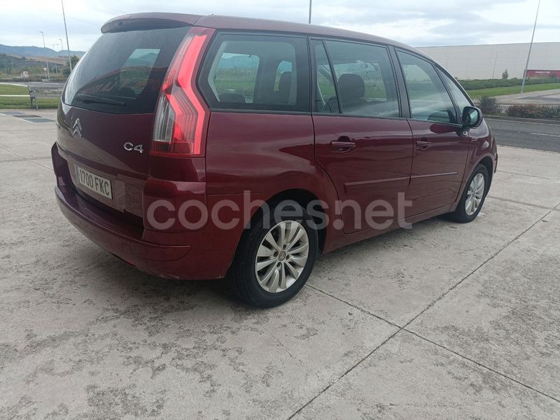 Usado Citroën Grand C4 Picasso Exclusive 110 CV (80 kW) 2006 Granate Monovolumen