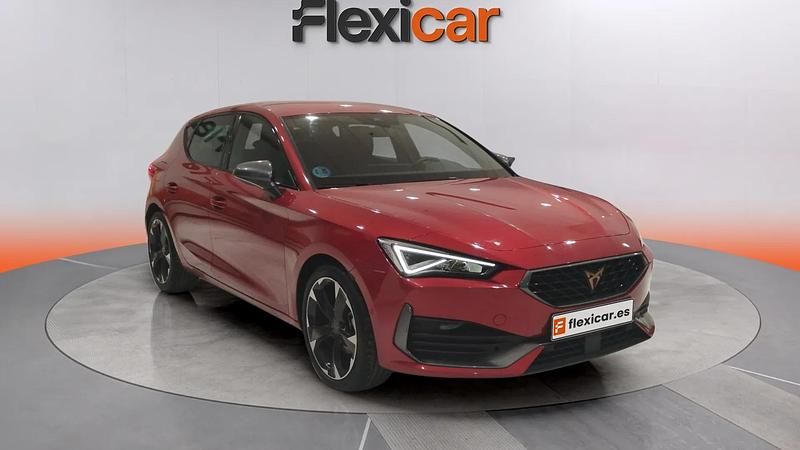 Usado Cupra Leon 150 CV (110 kW) 2024 Rojo Berlina
