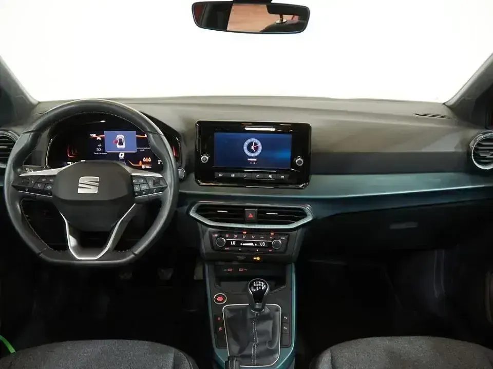 Usado Seat Arona Xperience 116 CV (85 kW) 2024 Rojo SUV