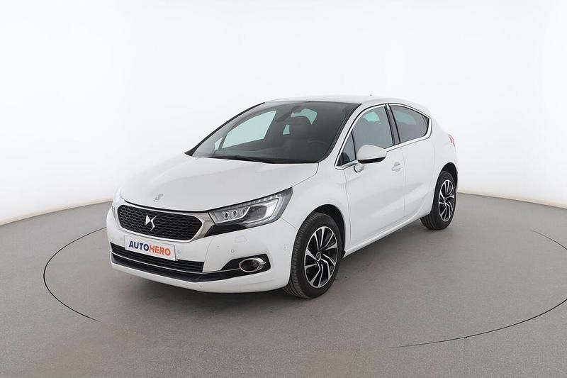 Usado DS Automobiles DS4 Style 121 CV (88 kW) 2018 Blanco Berlina