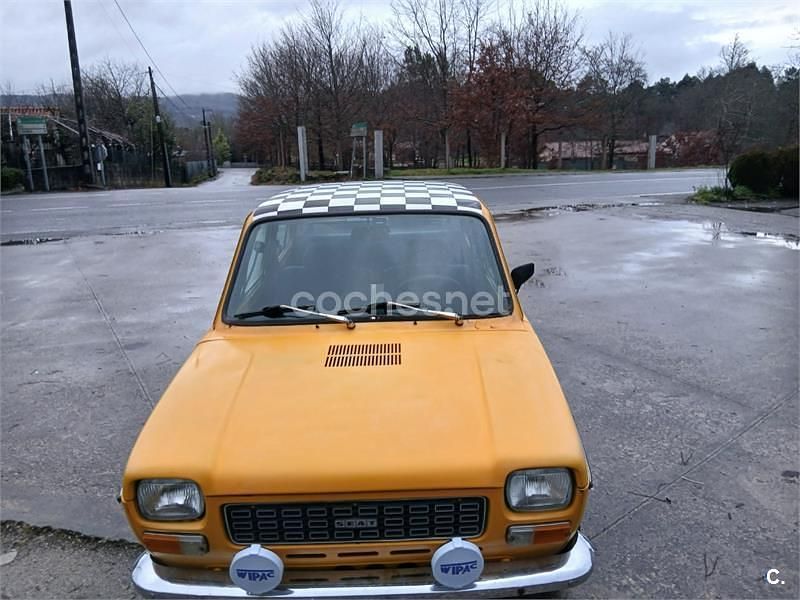 Usado Seat Ronda 63 CV (46 kW) 1982 Amarillo Utilitario