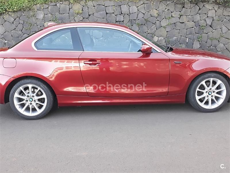 Usado BMW 120 Coupé 177 CV (130 kW) 2009 Granate Coupe