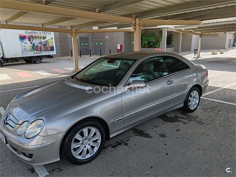 Beige Usado 2005 Mercedes CLK280 Elegance Coupe | 10.599 € (Caro) - Imagen 1/4