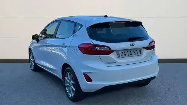 Usado Ford Fiesta Trend+ 86 CV (63 kW) 2019 Blanco Utilitario