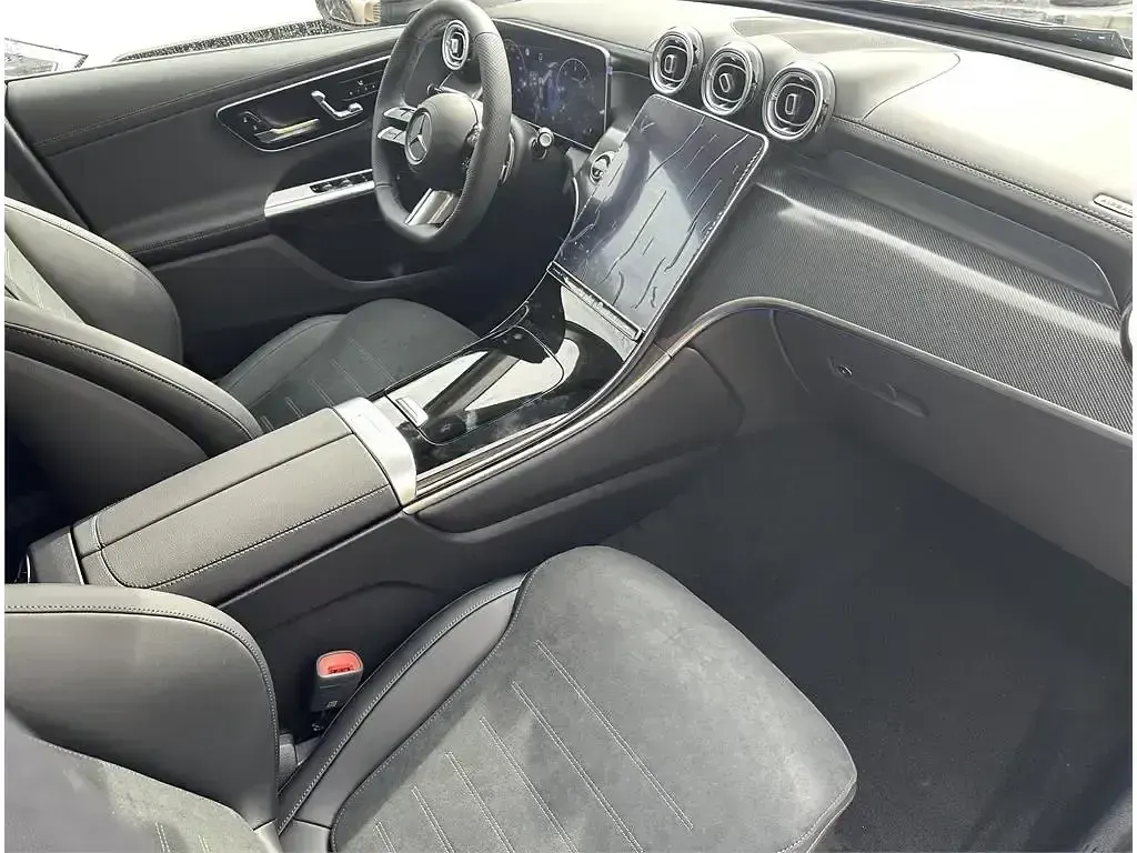 Ny Mercedes GLC220 197 HK (144 kW) 2025 Blå SUV