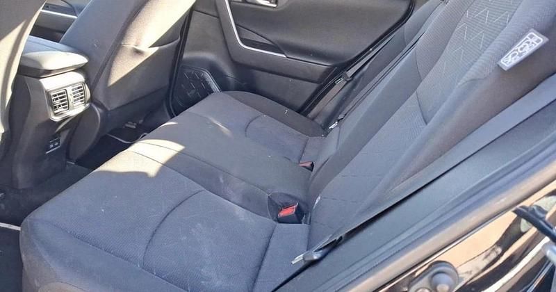 Usado Toyota RAV4 Advance 218 CV (160 kW) 2022 SUV