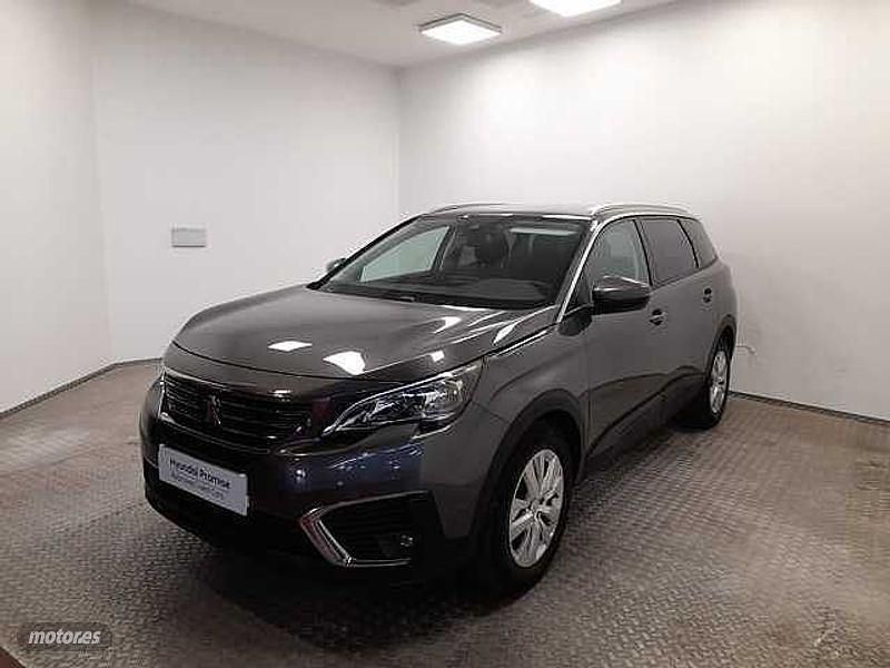 Usado Peugeot 5008 Active 131 CV (96 kW) 2018 Plateado Monovolumen