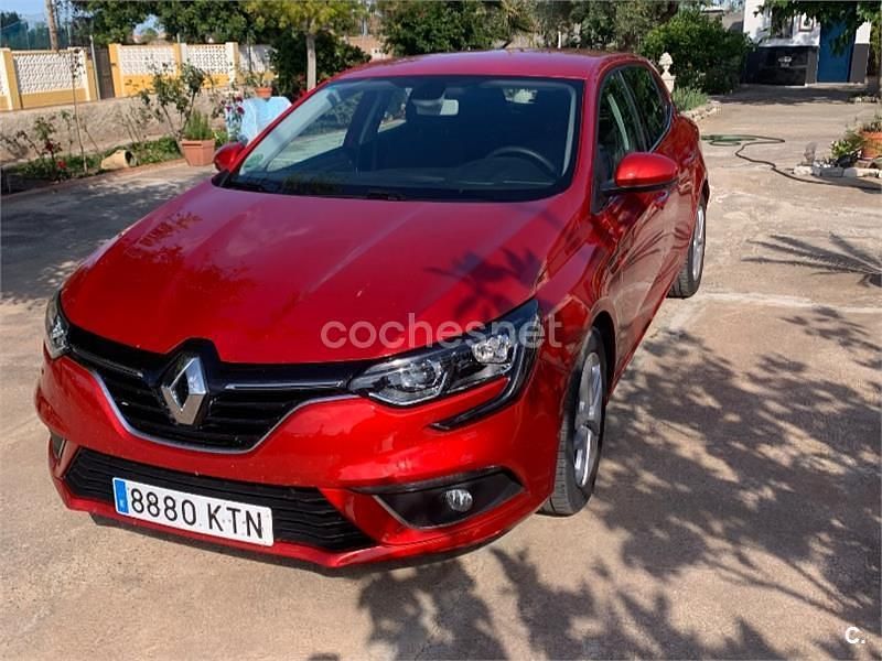 Granate Usado 2019 Renault Mégane IV Business Berlina | 9500 € (Super precio) - Imagen 1/4