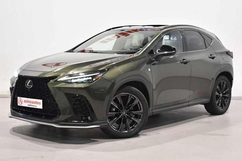 Usado Lexus NX450h+ Sport Line 309 CV (227 kW) 2022 Verde SUV
