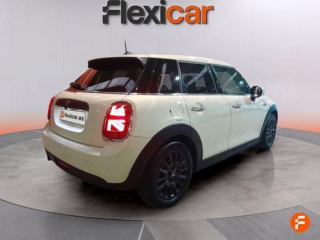 Usado Mini ONE 102 CV (75 kW) 2019 Beige Utilitario