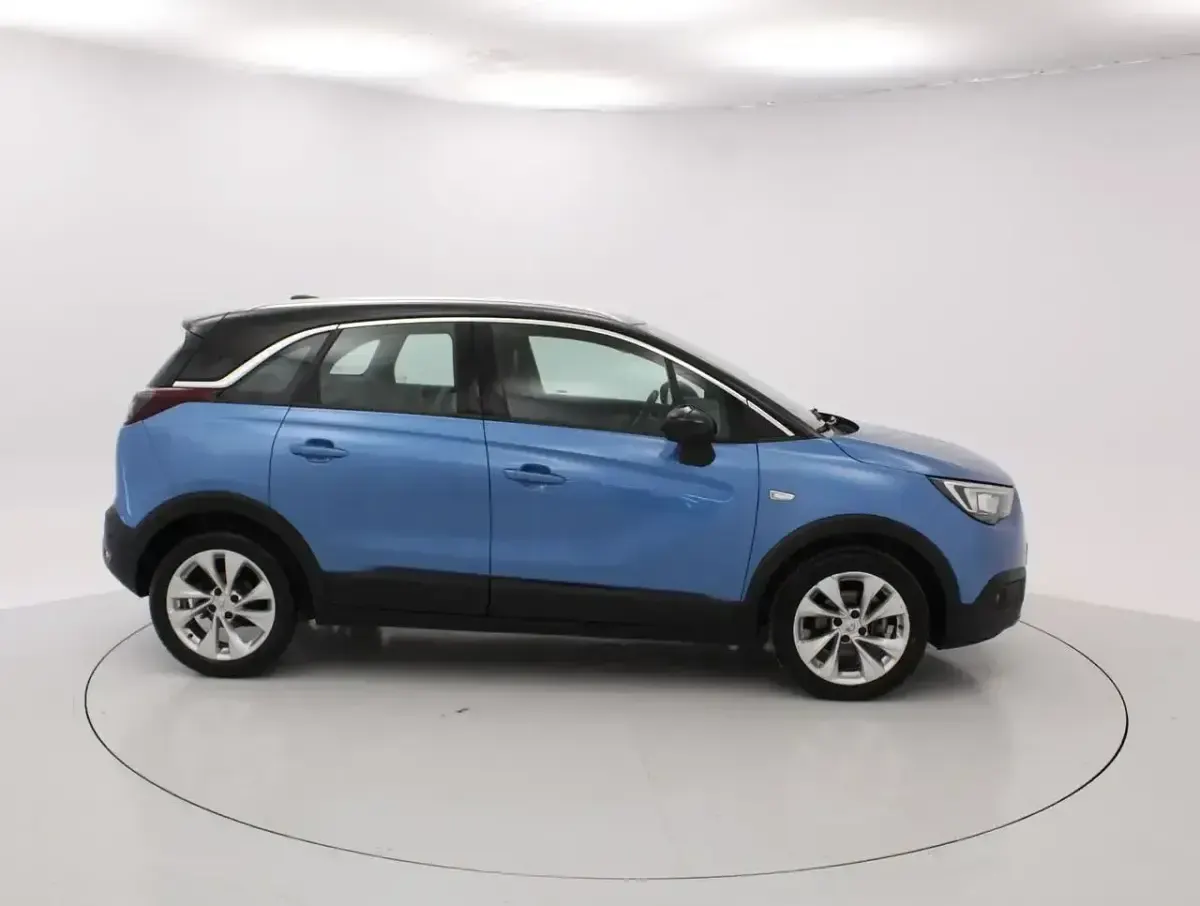 Usado Opel Crossland Excellence 130 CV (95 kW) 2017 Azul SUV