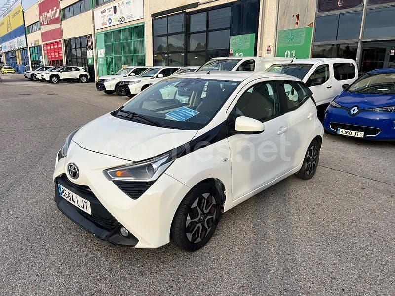 Blanco Usado 2020 Toyota Aygo x-style Utilitario | 7999 € (Precio justo) - Imagen 1/4