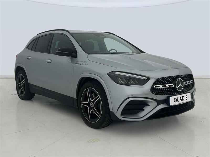 Nuevo Mercedes GLA200 163 CV (119 kW) 2025 Plata hightec SUV