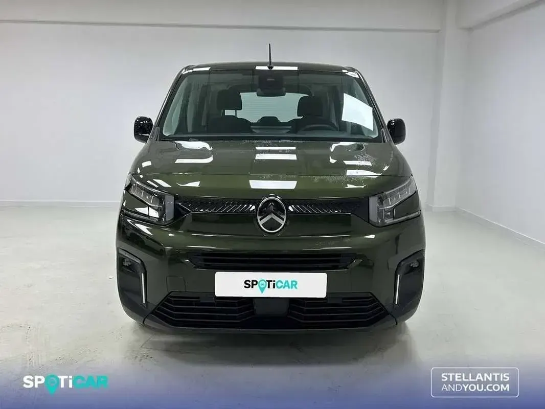 Usado Citroën Berlingo 103 CV (75 kW) 2025 Verde Monovolumen