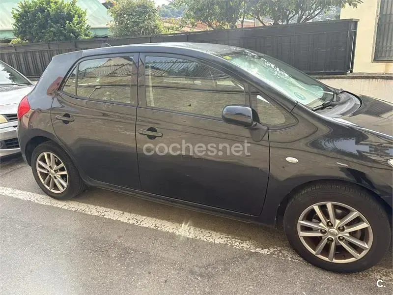 Usado Toyota Auris Luna 124 CV (91 kW) 2008 Negro Utilitario