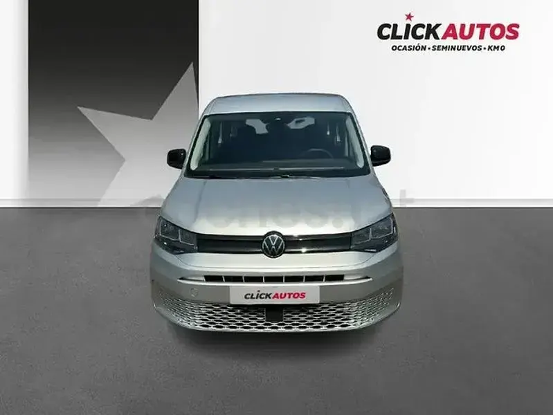 Usado VW Caddy 102 CV (75 kW) 2025 Gris / plata Monovolumen