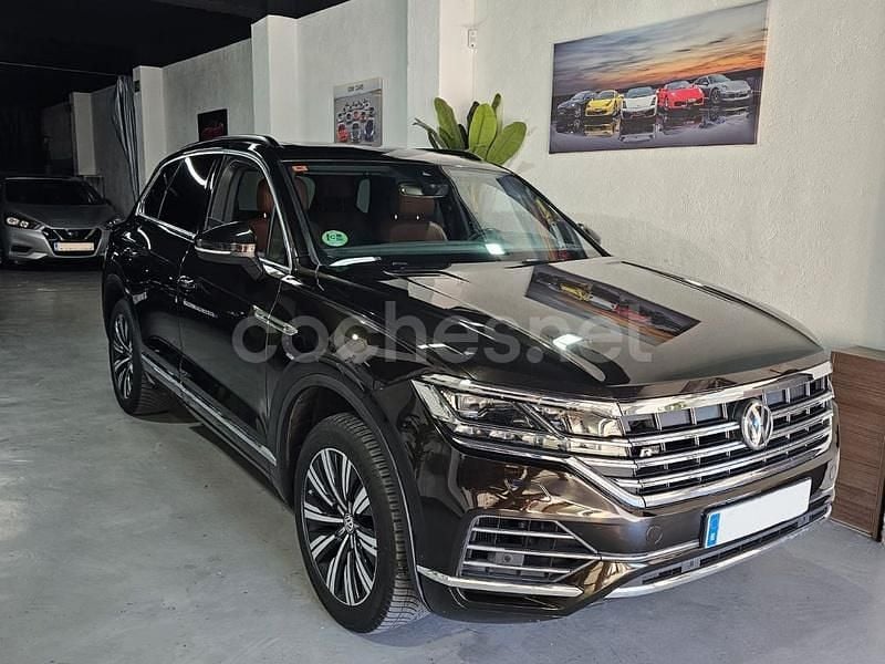 Marrón Usado 2020 VW Touareg R-line SUV | 36.500 € (Buen precio) - Imagen 1/4