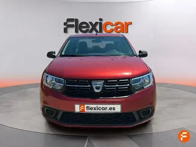 Usado Dacia Logan Essentiel 90 CV (66 kW) 2018 Rojo Berlina
