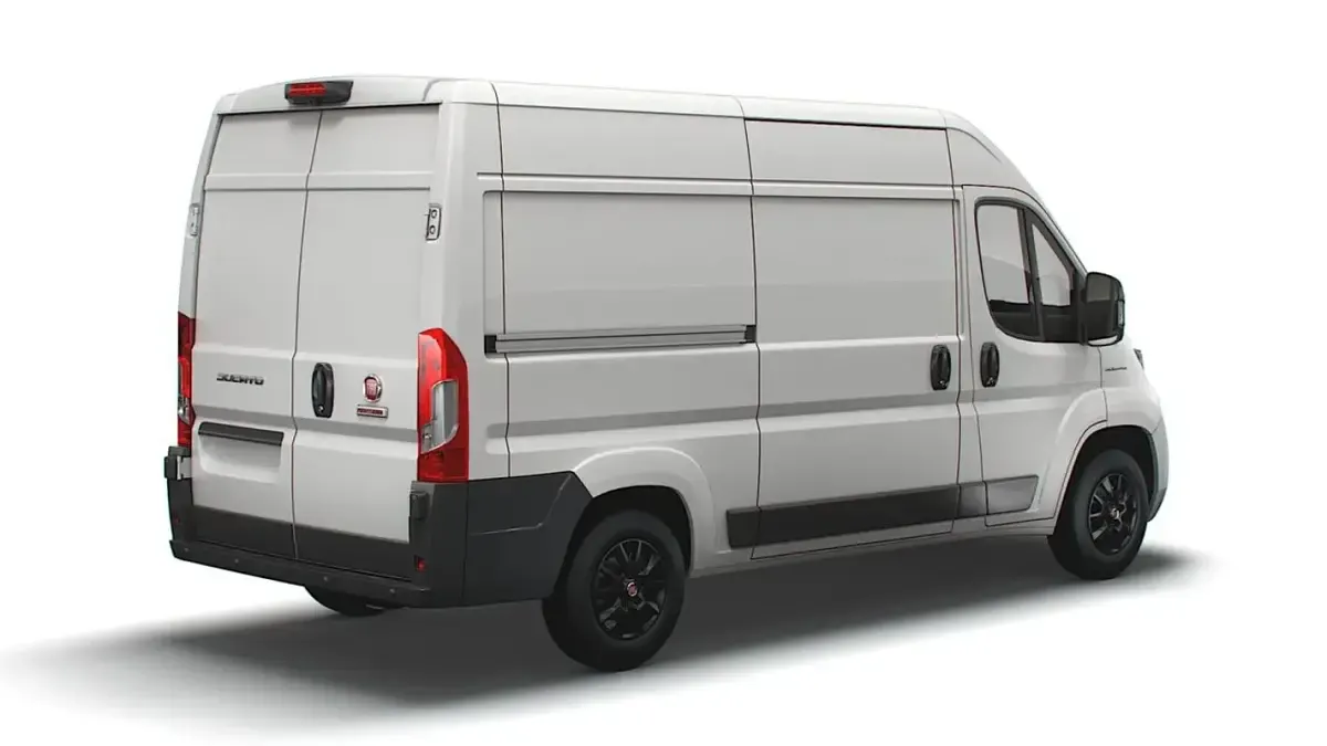 Usado Fiat Ducato 140 CV (102 kW) 2023 Blanco Van