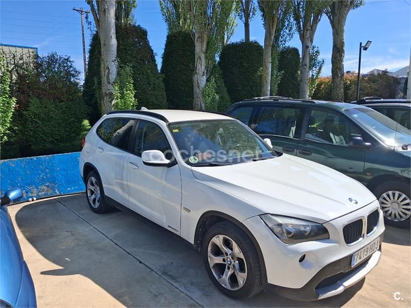 Usado BMW X1 143 HP (105 kW) 2011 Branco SUV