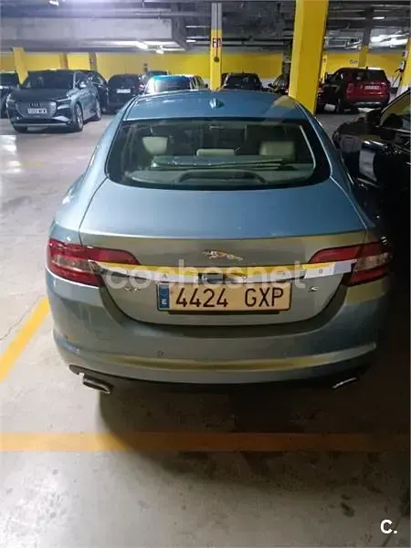 Usado Jaguar XF Premium Luxury 275 CV (202 kW) 2010 Azul Berlina
