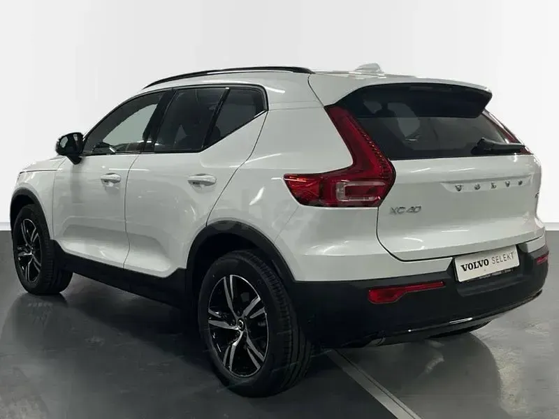 Nuevo Volvo XC40 Plus 163 CV (119 kW) 2026 Blanco SUV