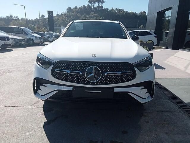 Usado Mercedes GLC300e 333 CV (244 kW) 2024 Negro SUV