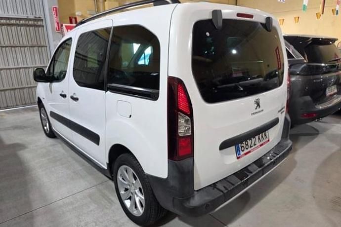 Usado Peugeot Partner Tepee 88 CV (64 kW) 2018 Monovolumen