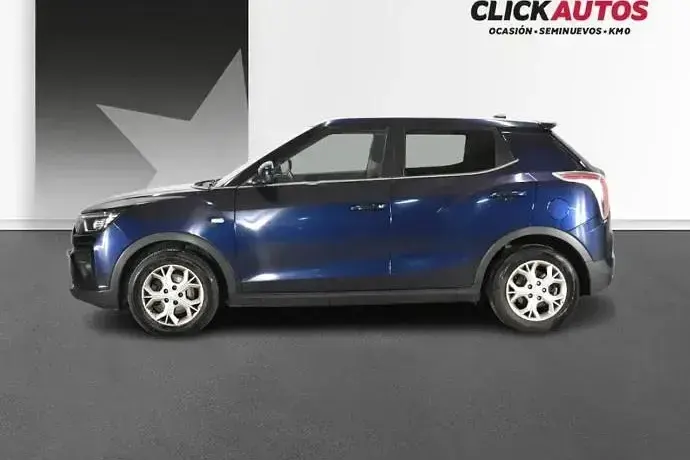 Usado SsangYong Tivoli 128 CV (94 kW) 2023 Gris SUV