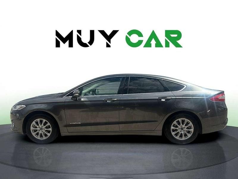 Usado Ford Mondeo Titanium 187 CV (137 kW) 2019 Verde Berlina