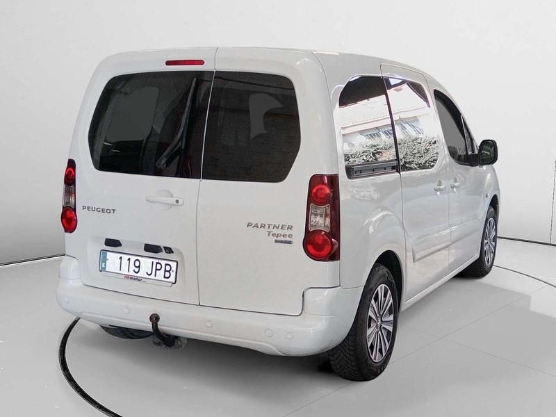 Usado Peugeot Partner Active 99 CV (72 kW) 2016 Blanco