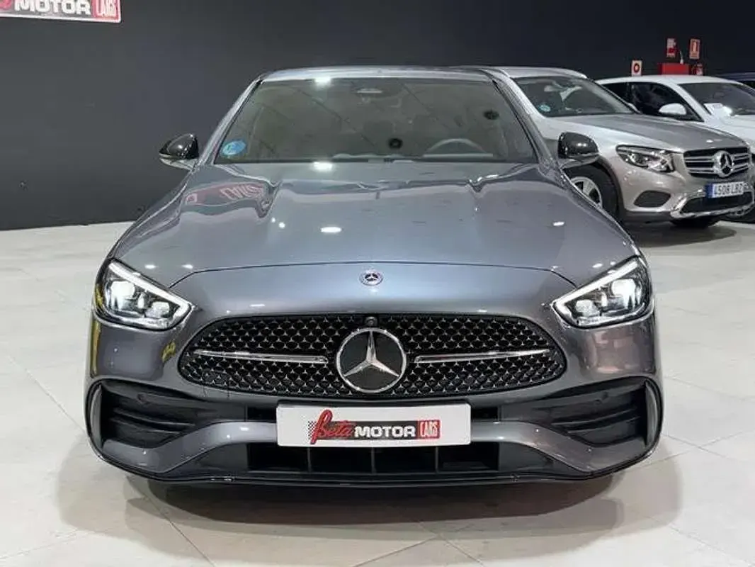 Usado Mercedes C200 204 CV (150 kW) 2022 Gris Berlina