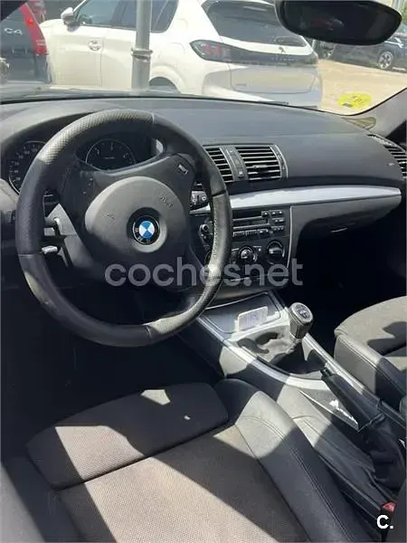 Usado BMW 116 M Sport 115 CV (84 kW) 2009 Negro Utilitario