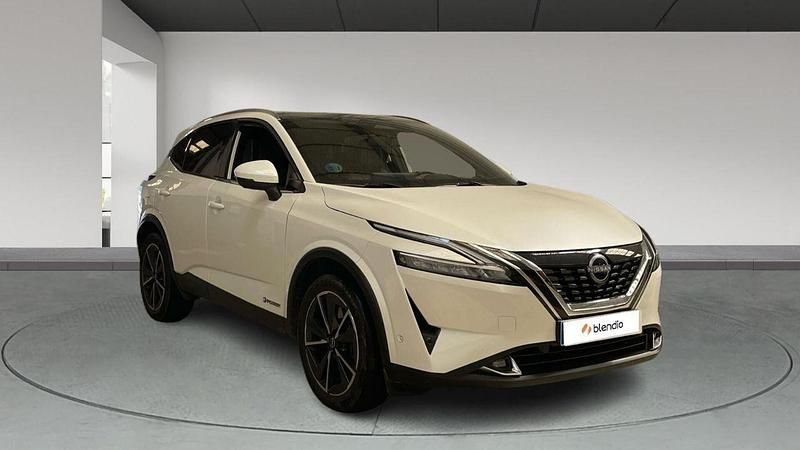 Usado Nissan Qashqai Tekna 190 CV (139 kW) 2023 Blanco SUV