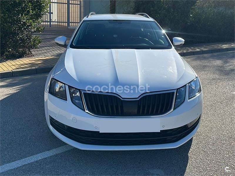 Occasion Skoda Octavia Ambition 116 PK (85 kW) 2019 Wit Stationwagen