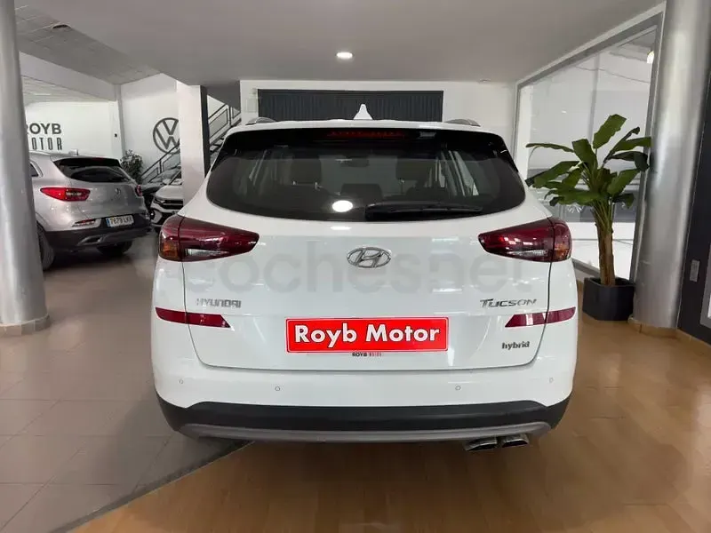 Usado Hyundai Tucson Style 136 CV (100 kW) 2020 Blanco SUV