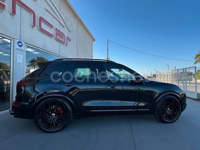 Usado Porsche Cayenne Platinum Edition 262 CV (192 kW) 2017 Negro SUV