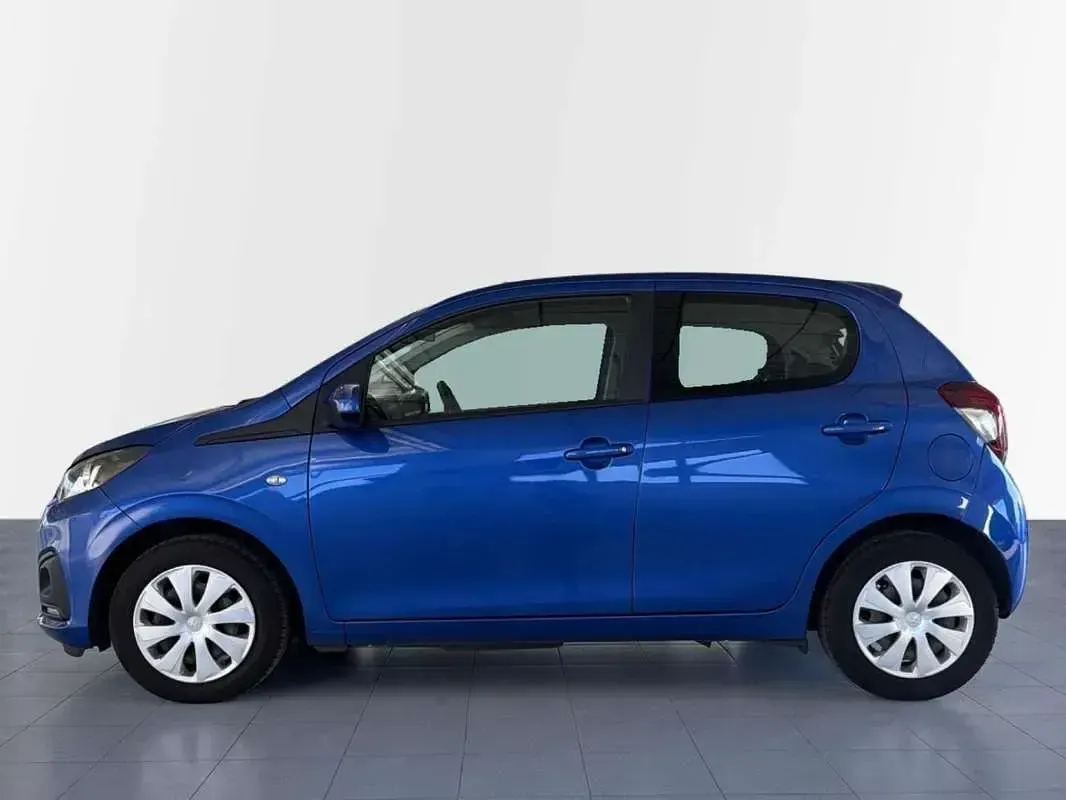 Usado Peugeot 108 Active 71 CV (52 kW) 2021 Azul Utilitario