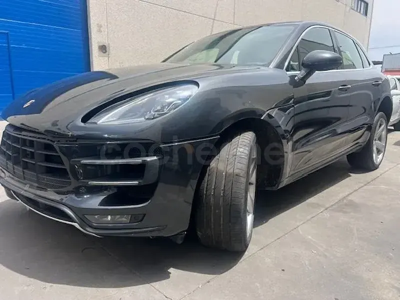 Usado Porsche Macan Turbo 400 CV (294 kW) 2018 Gris / plata SUV