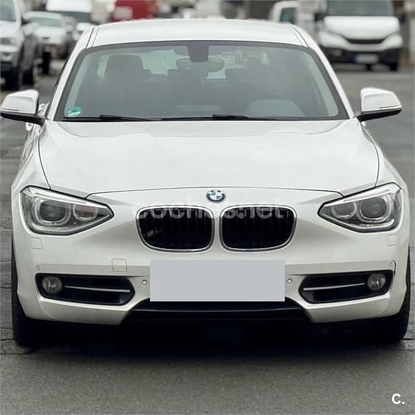 Blanco Usado 2012 BMW 120 Sport Line Utilitario | 11.000 € (Precio justo) - Imagen 1/4