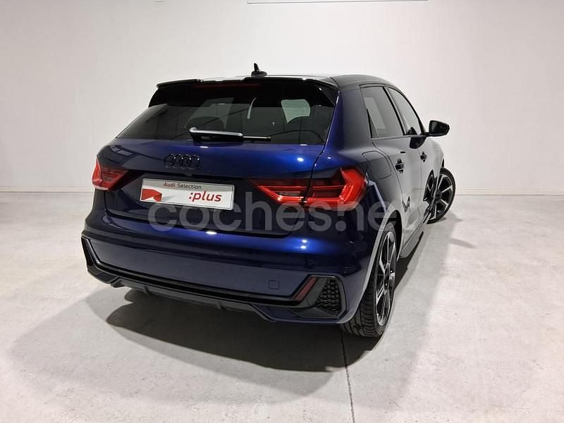 Usado Audi A1 Sportback Black Edition 116 CV (85 kW) 2025 Azul Utilitario