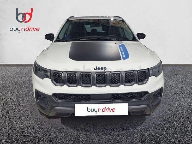 Usado Jeep Compass Trailhawk 240 CV (176 kW) 2022 Blanco SUV