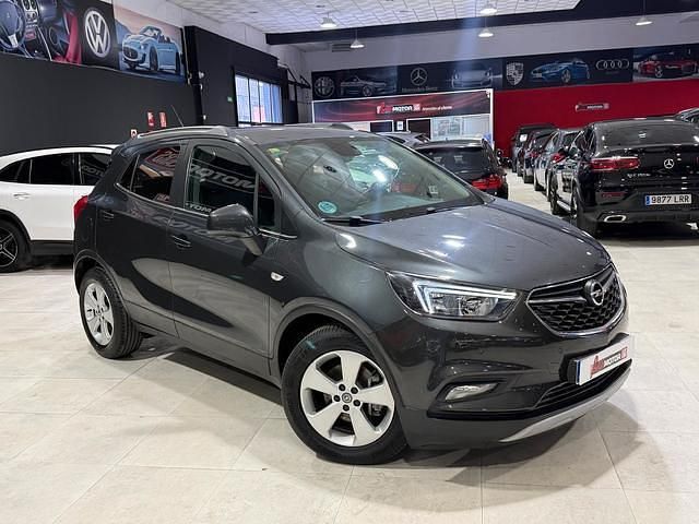 Usado Opel Mokka Selective 140 CV (102 kW) 2018 Gris SUV
