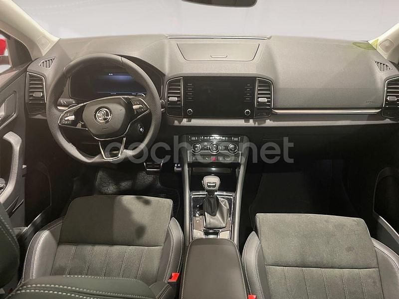 Usado Skoda Karoq 150 CV (110 kW) 2024 Rojo SUV